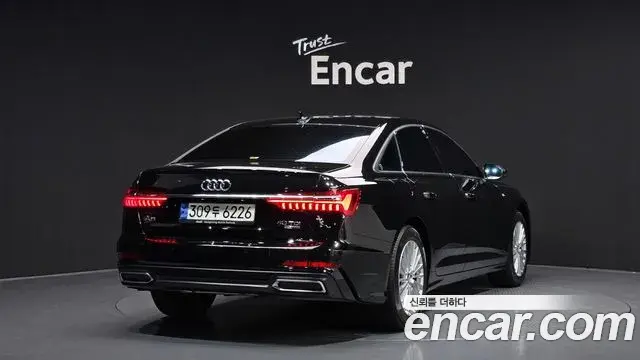 Audi A6 2021 — ფოტო 4/20