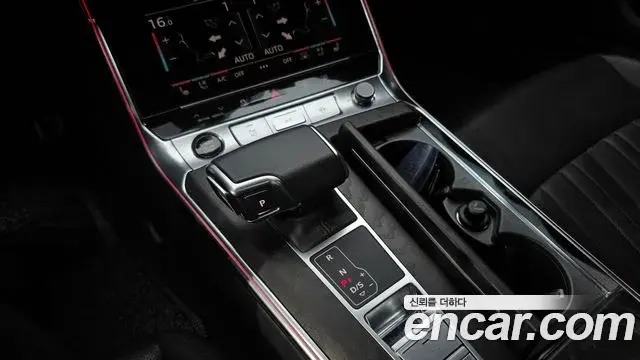 Audi A6 2021 — ფოტო 3/20