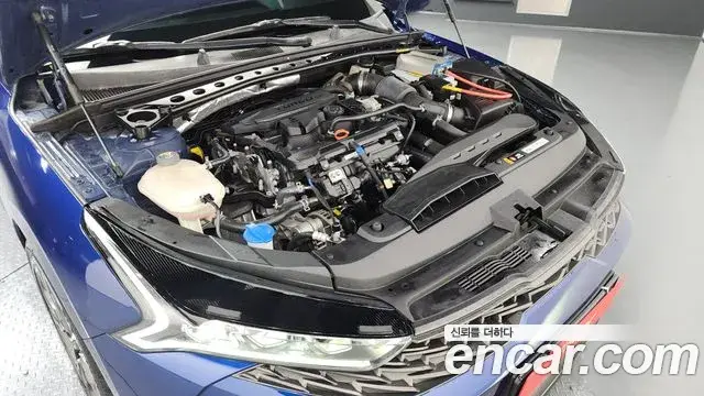 Kia K5 2020 — ფოტო 9/20