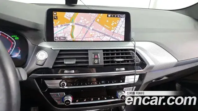 BMW X3 2021 — Photo 14/20