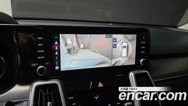 Kia Sorento 2021 — Photo 16/20
