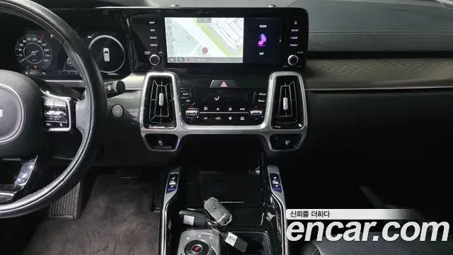 Kia Sorento 2021 — Photo 11/20