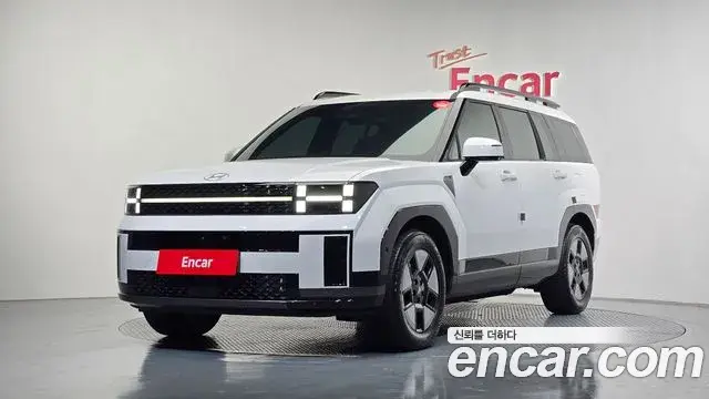 Hyundai Santa Fe 2023 — Photo 7/20
