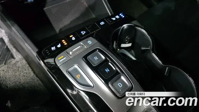 Hyundai The New Tucson 2022 — Фото 9/20