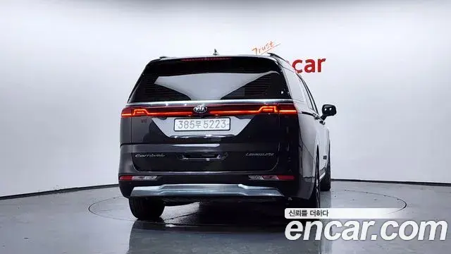 Kia Carnival 2020 — Фото 4/20