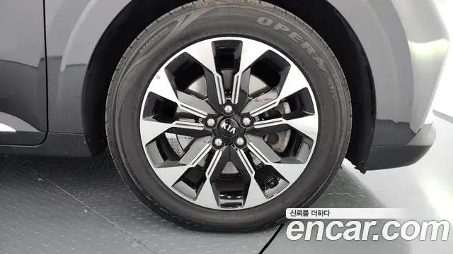 Kia Carnival 2020 — Фото 5/20