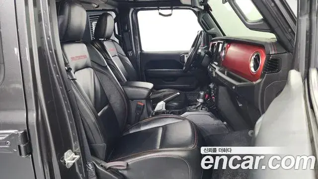 Jeep Wrangler 2022 — Фото 11/20