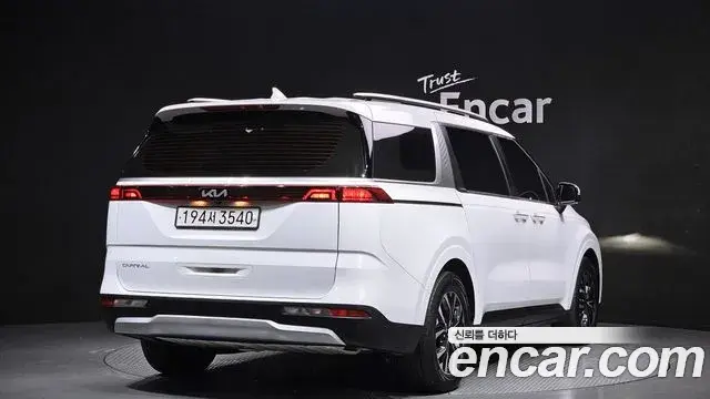 Kia Carnival 2022 — Фото 2/20