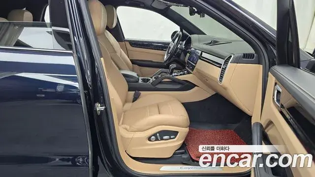 Porsche Cayenne 2020 — Şəkil 11/20