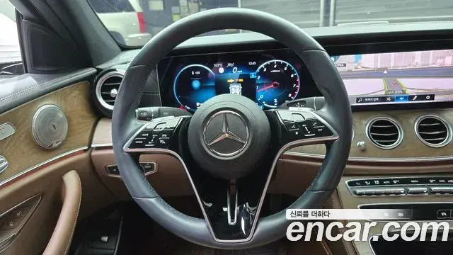 Mercedes-Benz E-Class 2022 — Şəkil 2/20