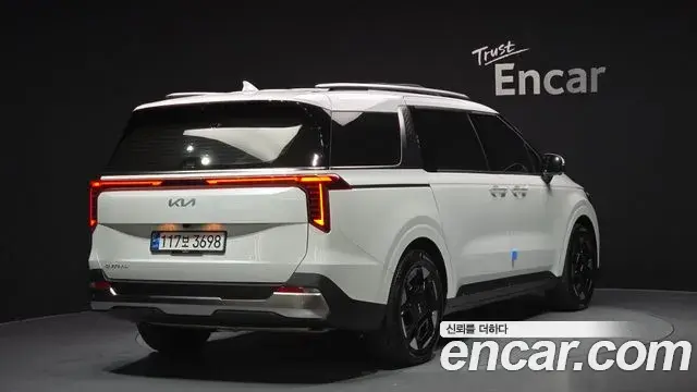 Kia Carnival 2024 — Photo 17/20