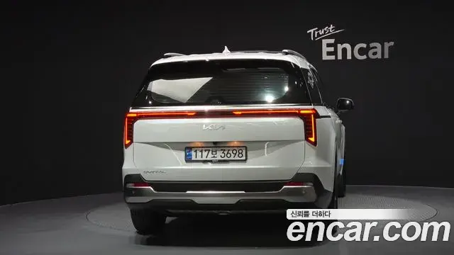 Kia Carnival 2024 — Photo 1/20
