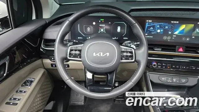 Kia Carnival 2024 — Photo 12/20