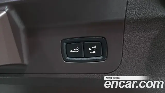Porsche Panamera 2021 — Photo 23/31