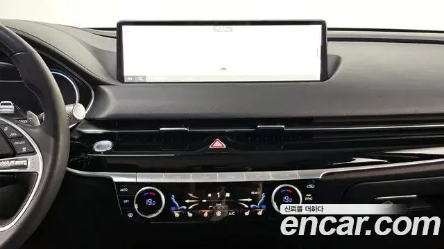 Genesis G80 2020 — Şəkil 19/20