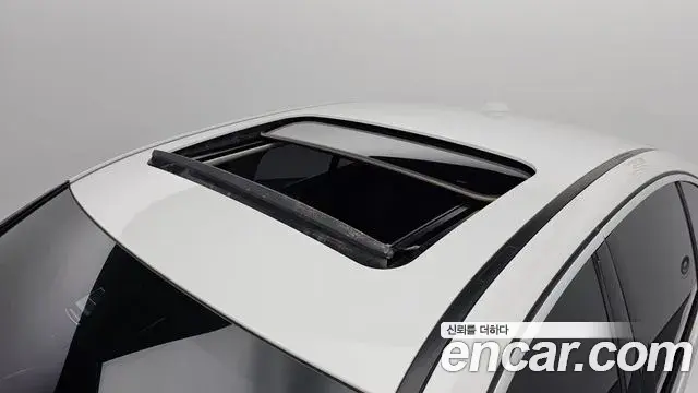 BMW 3 Series 2022 — ფოტო 12/20