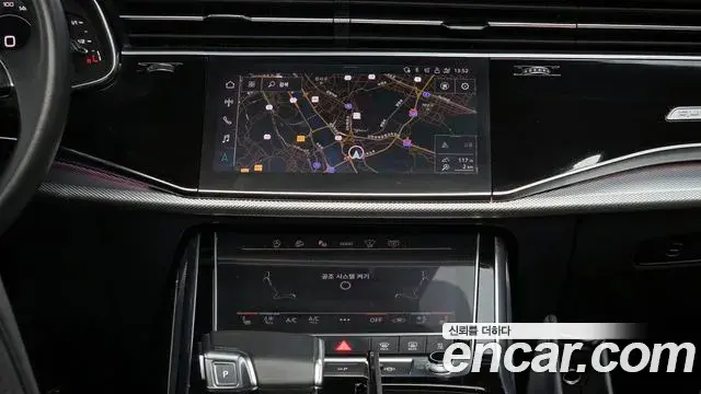 Audi Q7 2021 — ფოტო 5/20