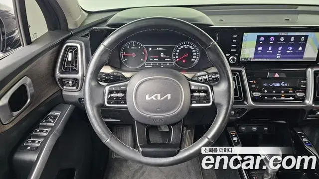 Kia Sorento 2022 — Photo 17/20