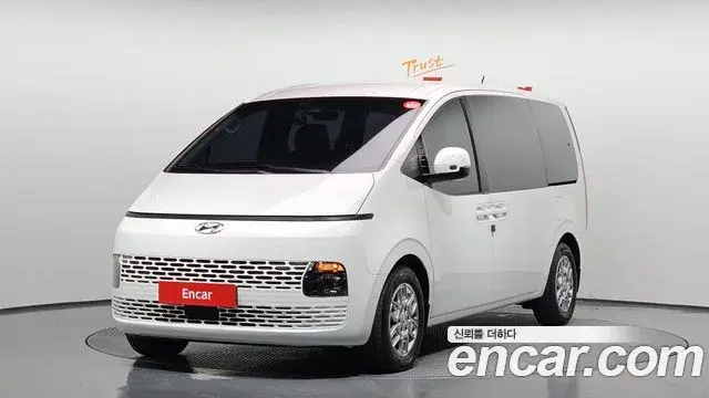 Hyundai Staria 2021 — Şəkil 18/20