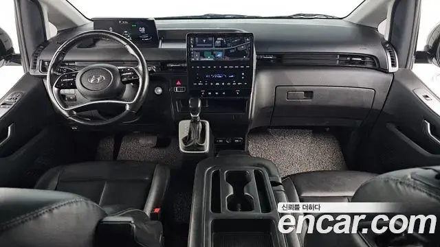 Hyundai Staria 2021 — Şəkil 15/20