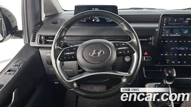 Hyundai Staria 2021 — Şəkil 17/20