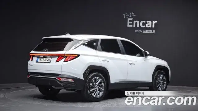 Hyundai Tucson Hybrid 2022 — ფოტო 13/20