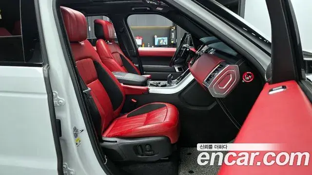 Land Rover Range Rover Sport 2018 — ფოტო 20/20