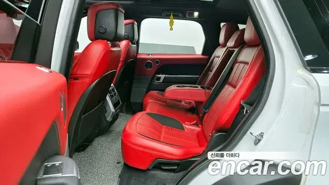 Land Rover Range Rover Sport 2018 — ფოტო 10/20