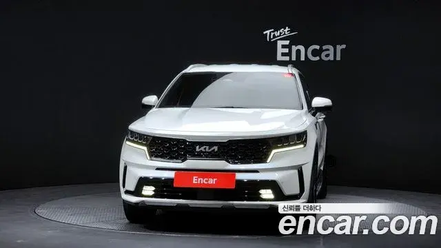 Kia Sorento 2022 — ფოტო 4/20