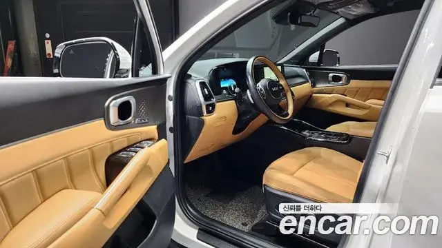 Kia Sorento 2022 — ფოტო 16/20