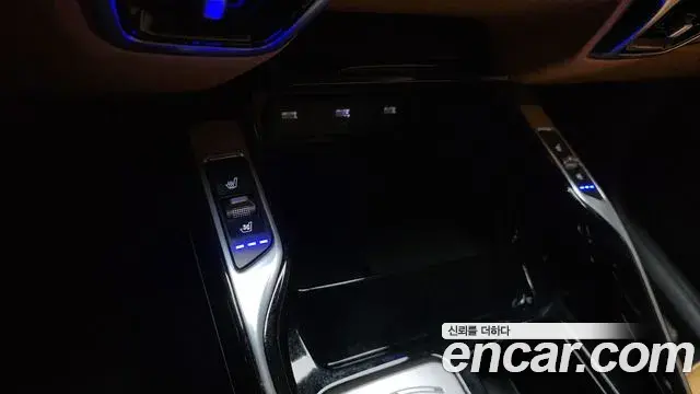 Kia Sorento 2022 — ფოტო 9/20