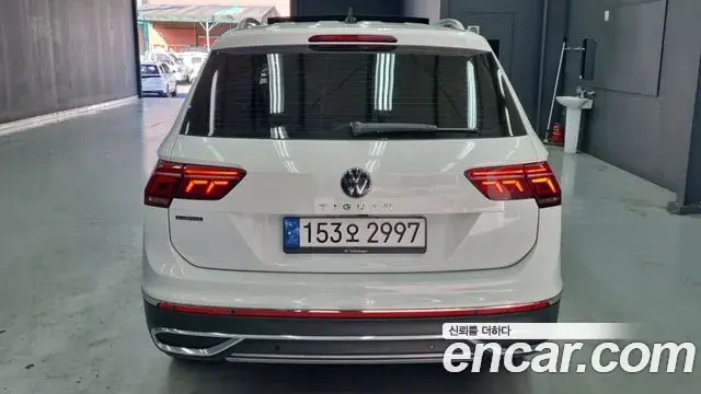 Volkswagen Tiguan Allspace 2022 — Şəkil 16/18
