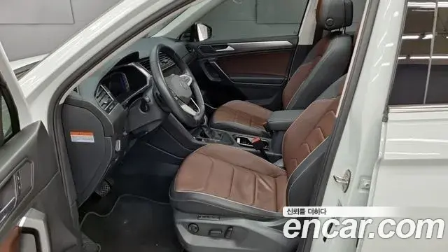 Volkswagen Tiguan Allspace 2022 — Şəkil 11/18