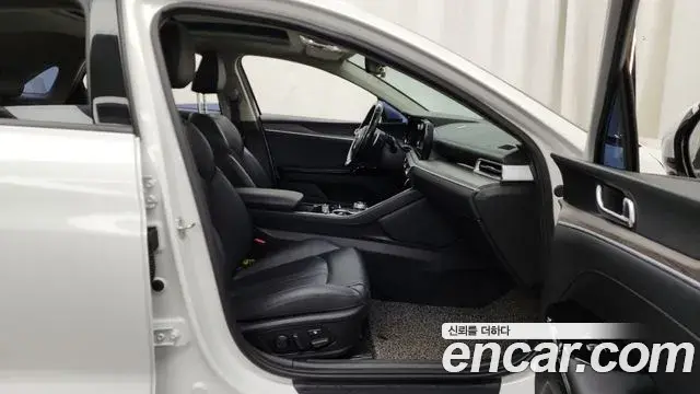 Kia K5 2020 — Şəkil 7/20