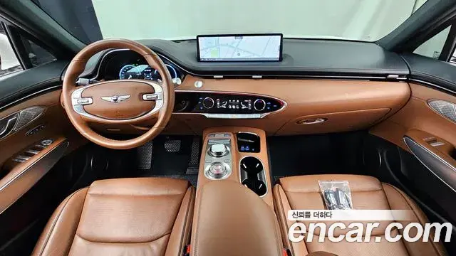 Genesis GV70 2021 — Photo 16/20