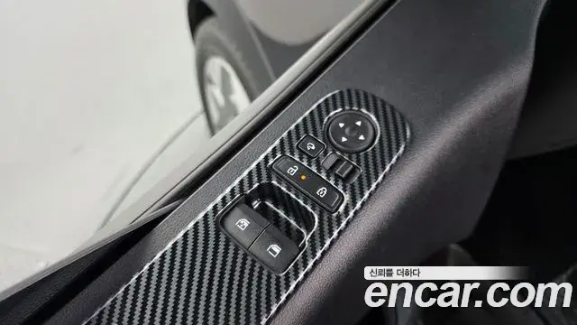 Hyundai Staria 2025 — Şəkil 14/20