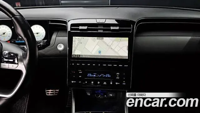 Hyundai Tucson Hybrid 2020 — Photo 8/20