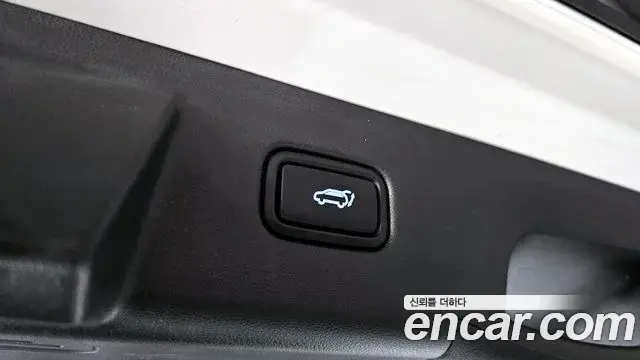 Hyundai Tucson Hybrid 2020 — Photo 10/20