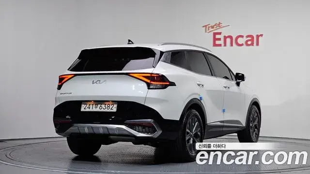 Kia Sportage 2021 — Photo 11/20