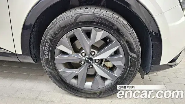 Kia Sportage 2021 — Photo 6/20