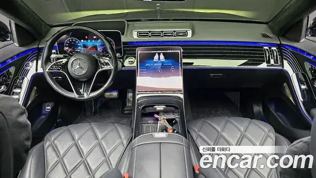 Mercedes-Benz S-Class 2023 — Photo 18/20