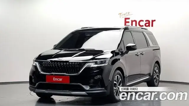 Kia Carnival 2021 — Фото 1/20