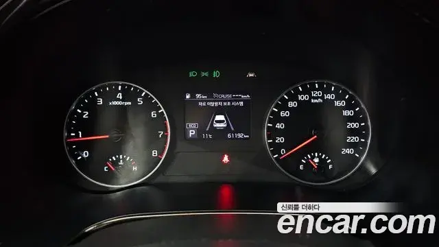 Kia Seltos 2019 — ფოტო 6/20