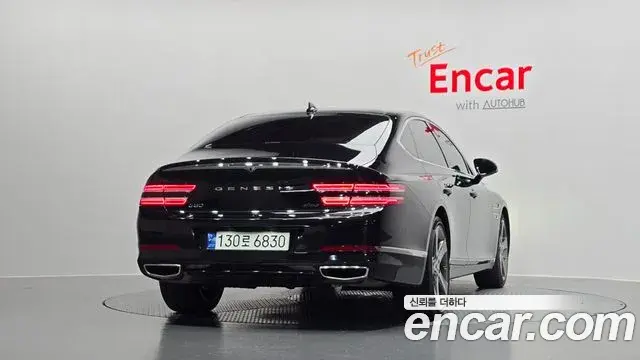 Genesis G80 2023 — ფოტო 16/20