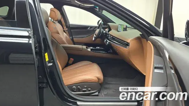 Genesis G80 2023 — ფოტო 7/20