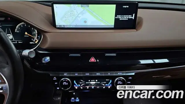 Genesis G80 2023 — ფოტო 20/20