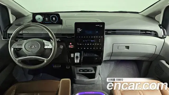 Hyundai Staria 2021 — Photo 6/20