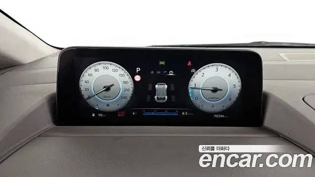 Hyundai Staria 2021 — Photo 3/20