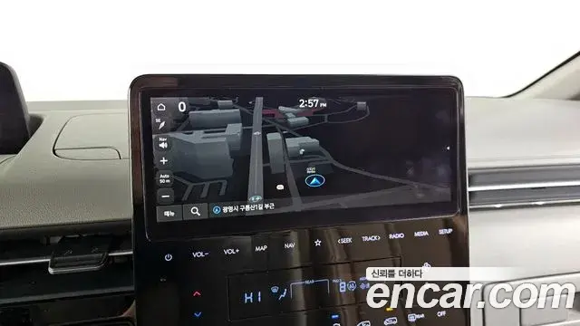 Hyundai Staria 2021 — Photo 14/20