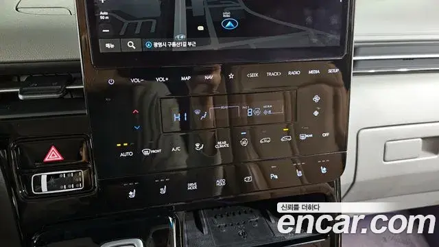 Hyundai Staria 2021 — Photo 9/20